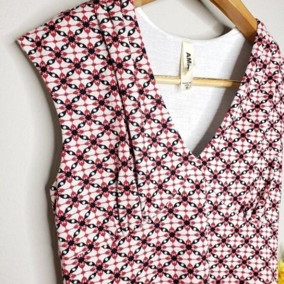 Amadi Empire Sleeveless Dress Red & White – Geometric Floral Pattern - Picture 5 of 12
